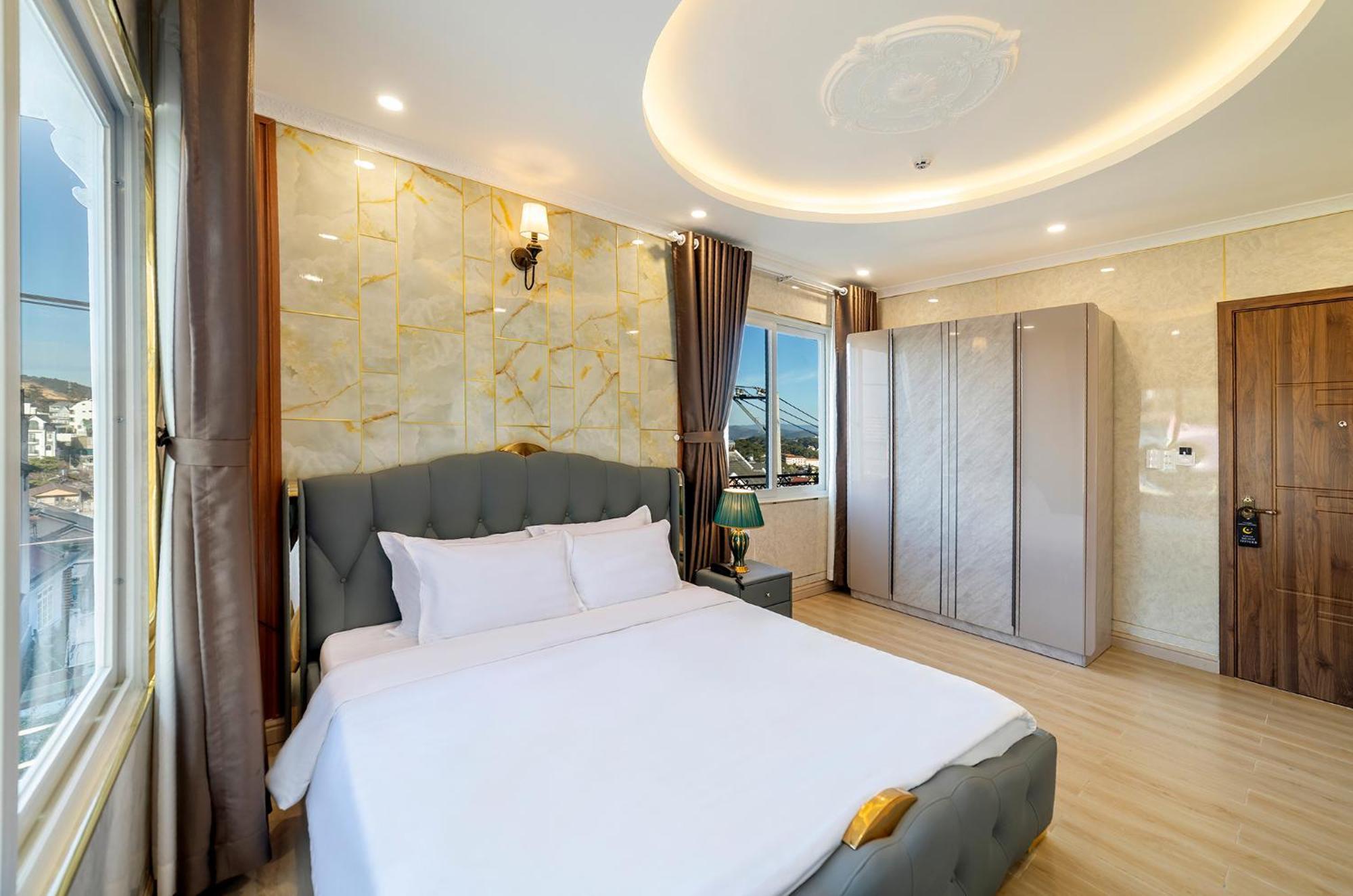 Savio Hotel Trieu Viet Vuong Da Lat Exterior photo